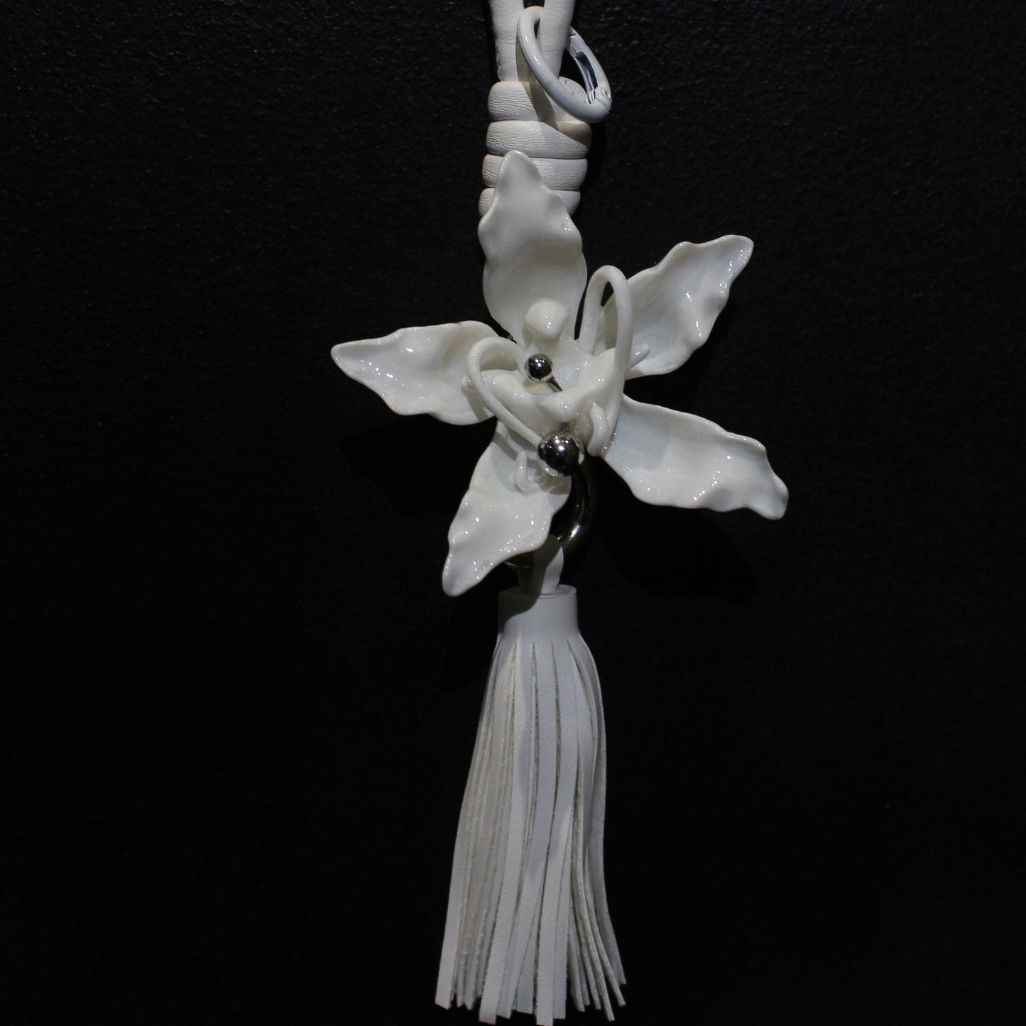 Pure White 0rchid bag chain