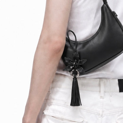 Black 0rchid bag chain